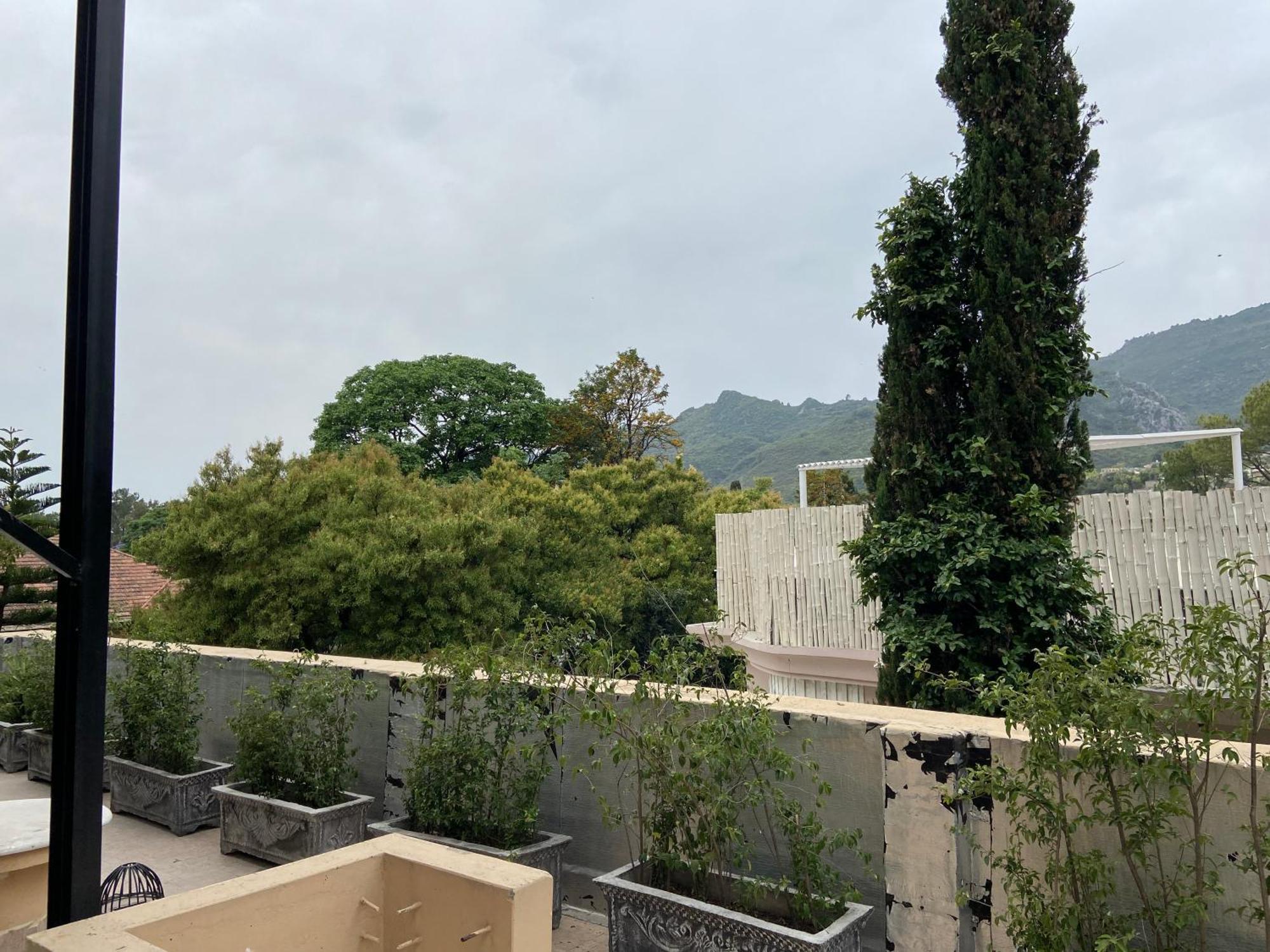 E Lodge Islamabad Zewnętrze zdjęcie
